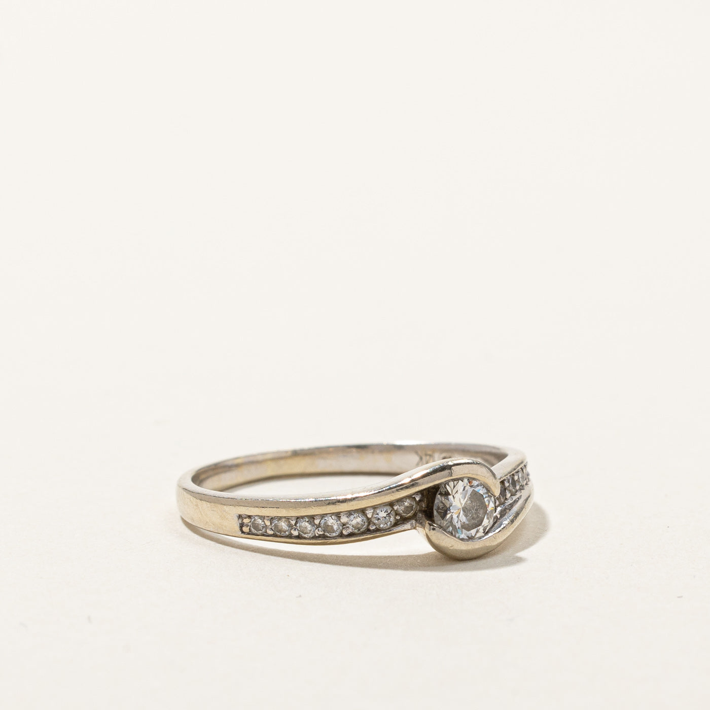 Semi Bezel Diamond Ring | 0.43ctw | SZ 7.5 |