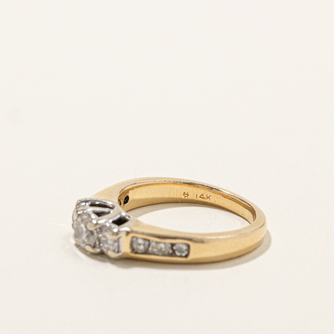 Three Stone Diamond Ring | 0.94ctw | SZ 5.5 |