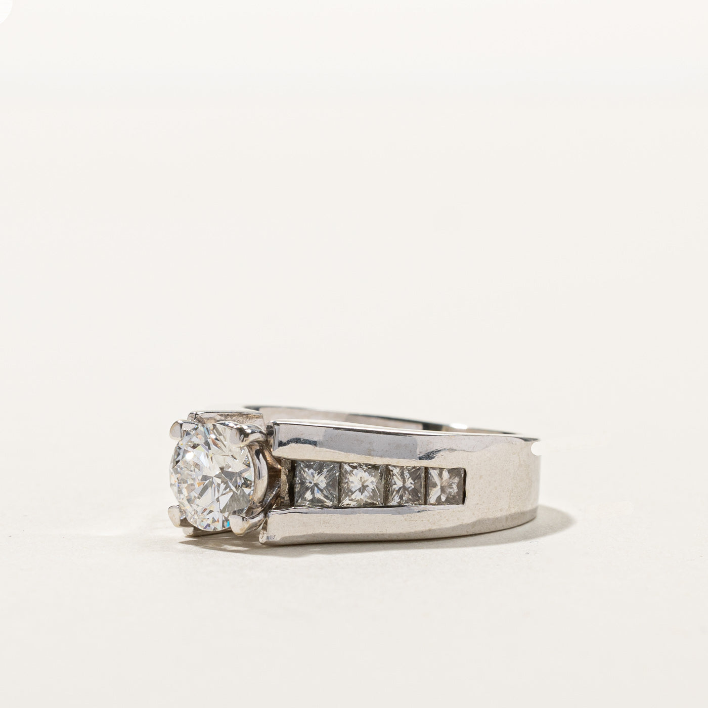 High Set Diamond Engagement Ring | 1.04ct VS1/VS2 F/G, 1.00ctw | SZ 6.25 |