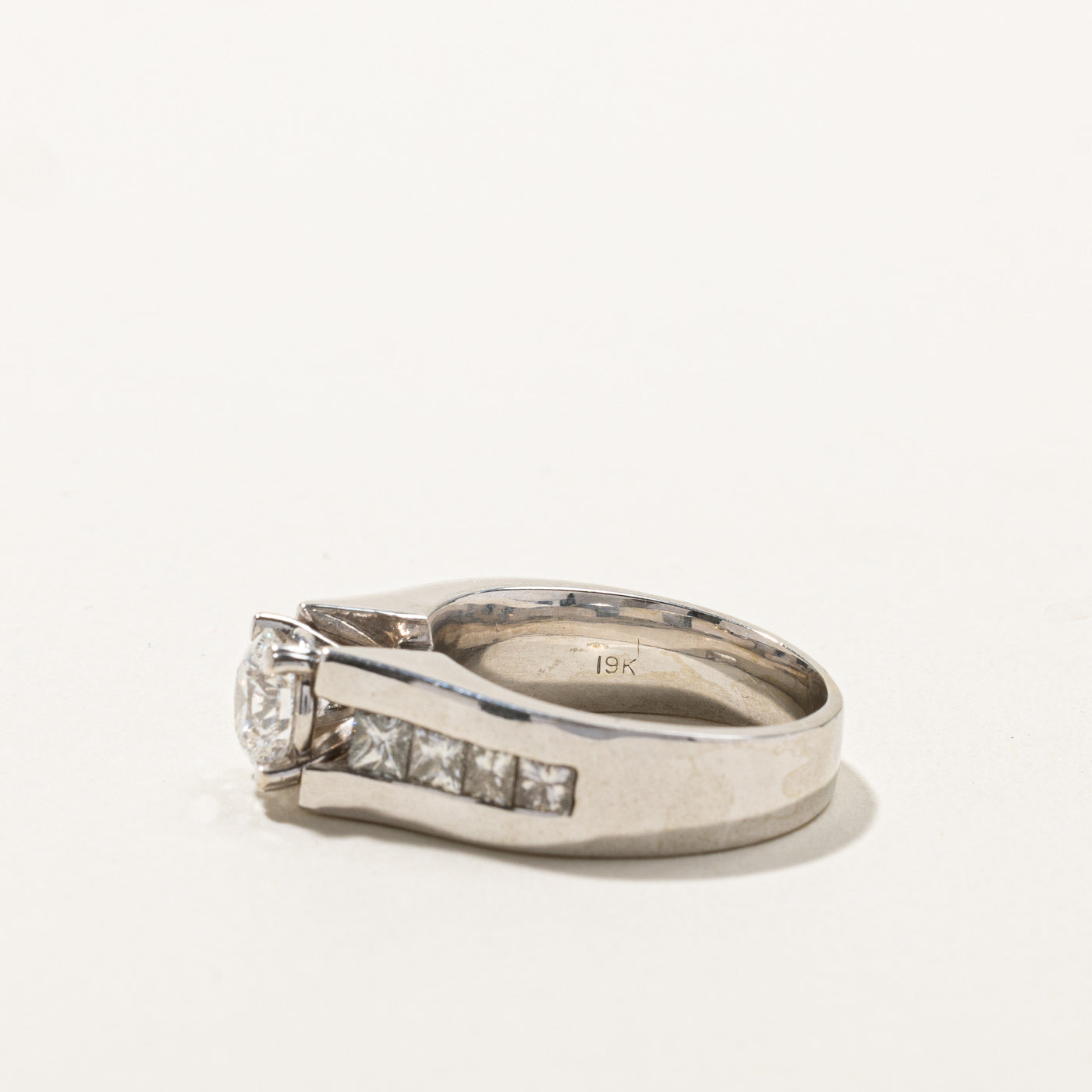 High Set Diamond Engagement Ring | 1.04ct VS1/VS2 F/G, 1.00ctw | SZ 6.25 |