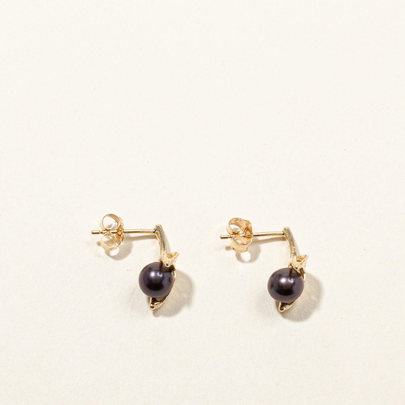 Black Pearl Earrings