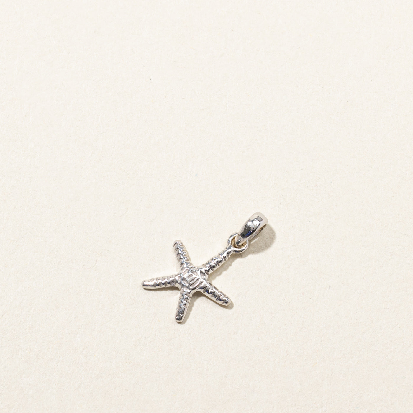Starfish White Gold Pendant