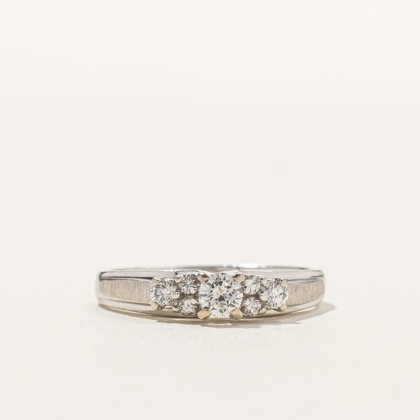 Diamond Cluster Ring | 0.28ctw | SZ 7 |