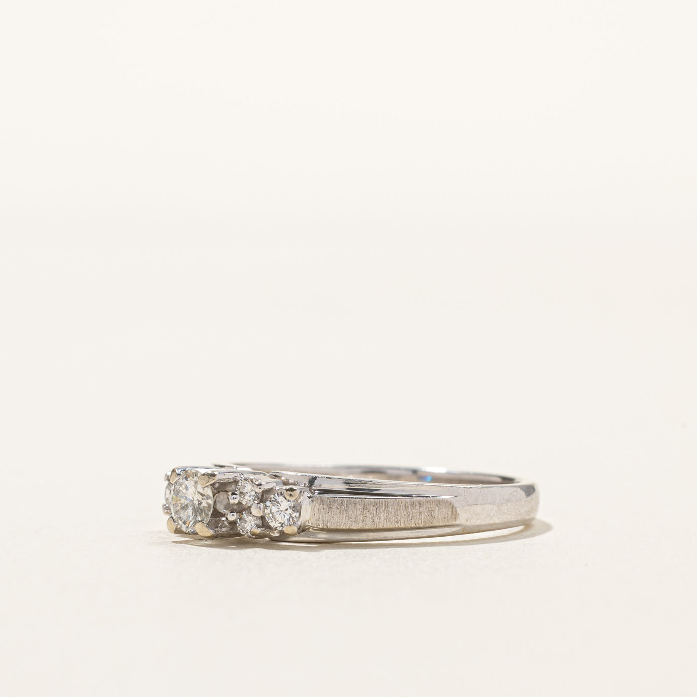Diamond Cluster Ring | 0.28ctw | SZ 7 |