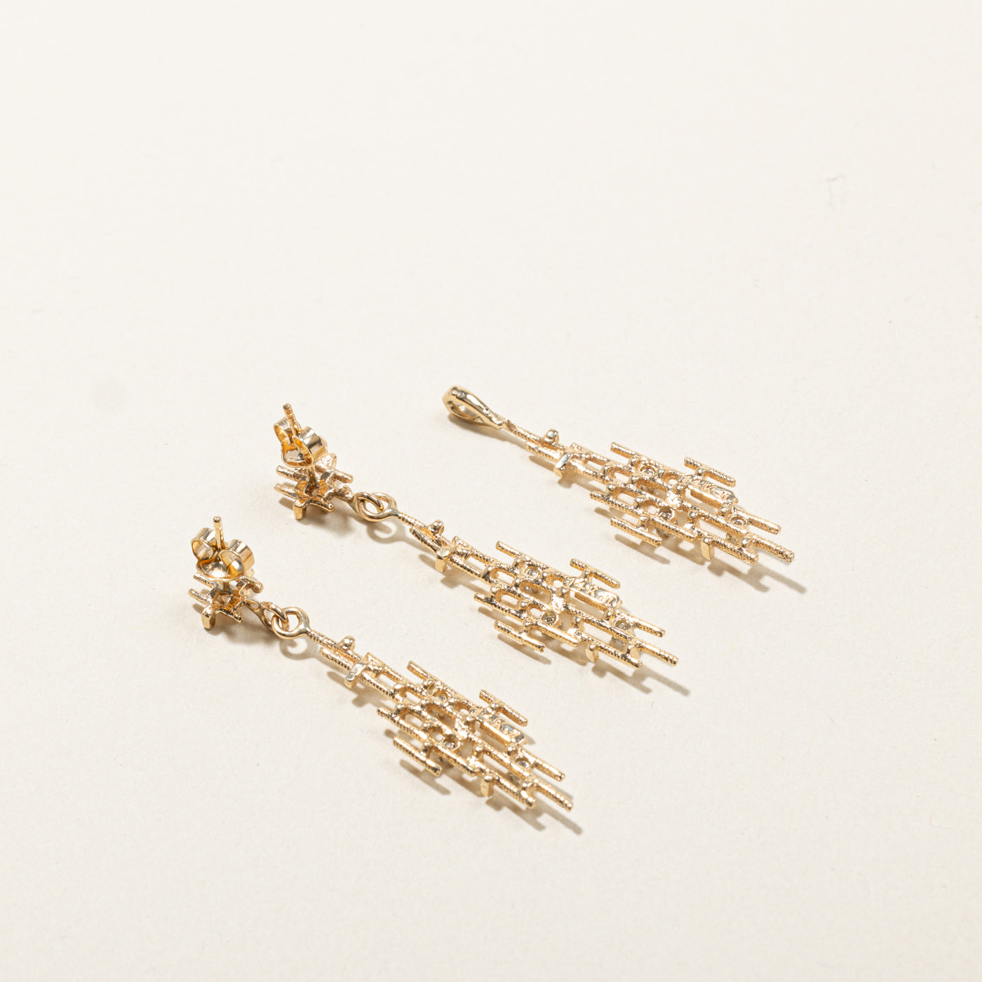 Textured Diamond Earrings & Pendant Set | 0.18ctw |