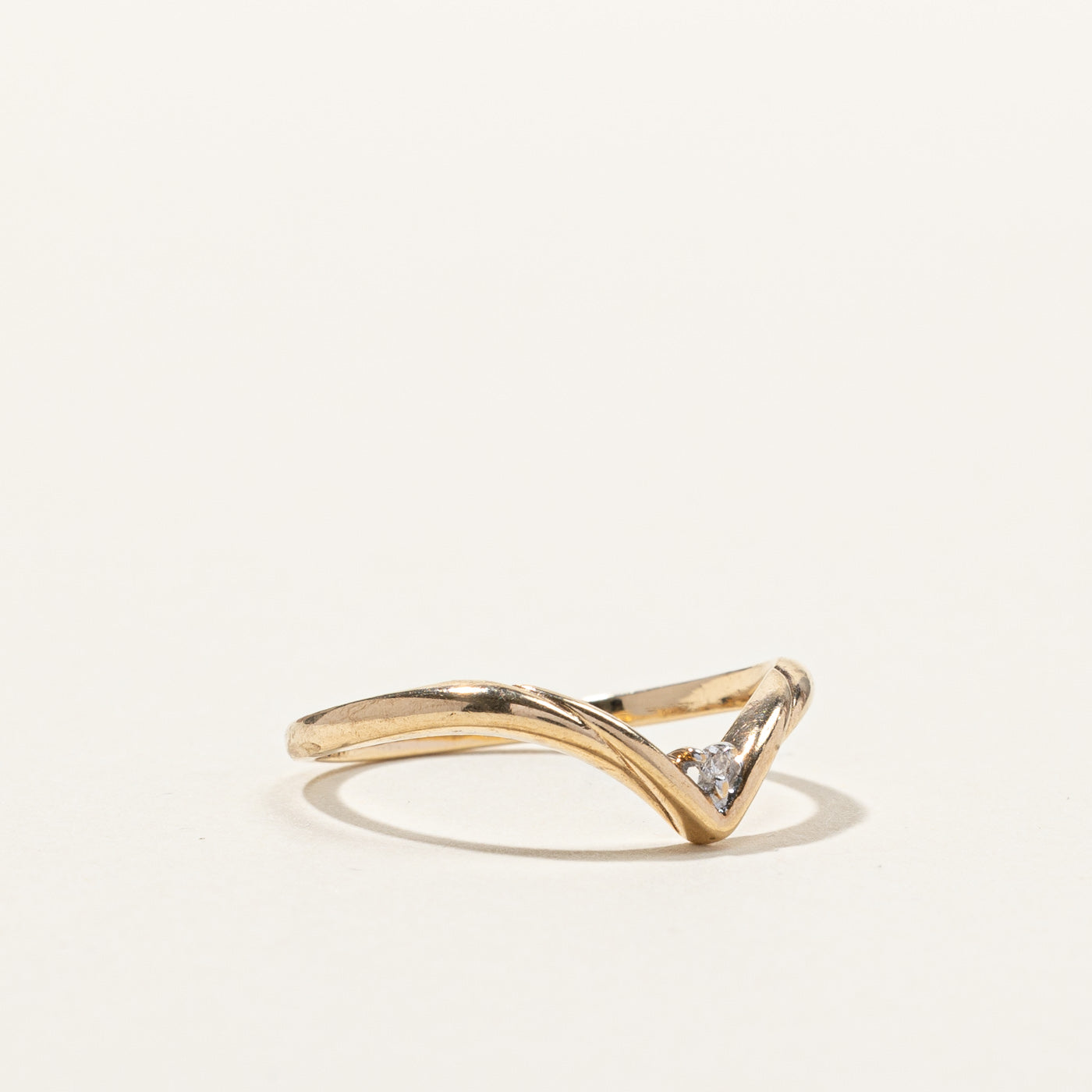 Chevron Diamond Ring | 0.01ct | SZ 7.75 |