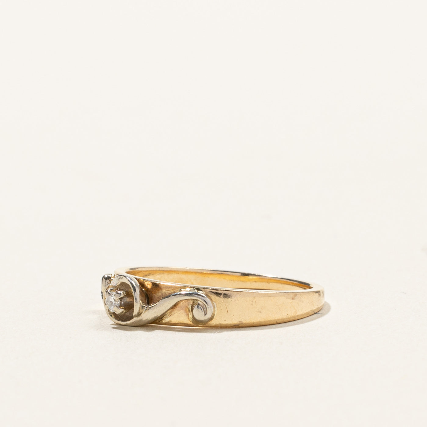 Alliance en or et diamants | 0,02 ct | Taille 6,25 |