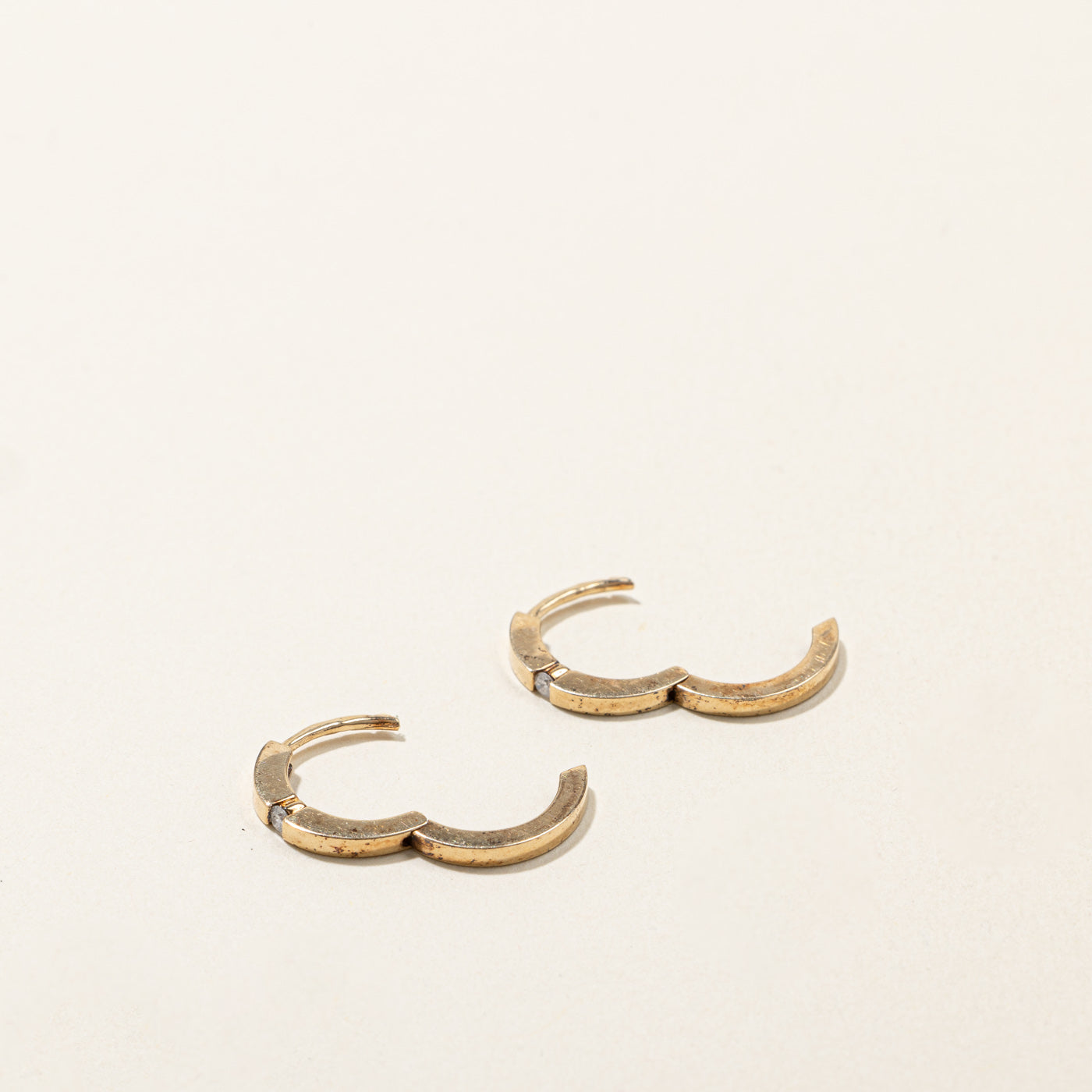Boucles d'oreilles créoles en diamant | 0,04 ct |