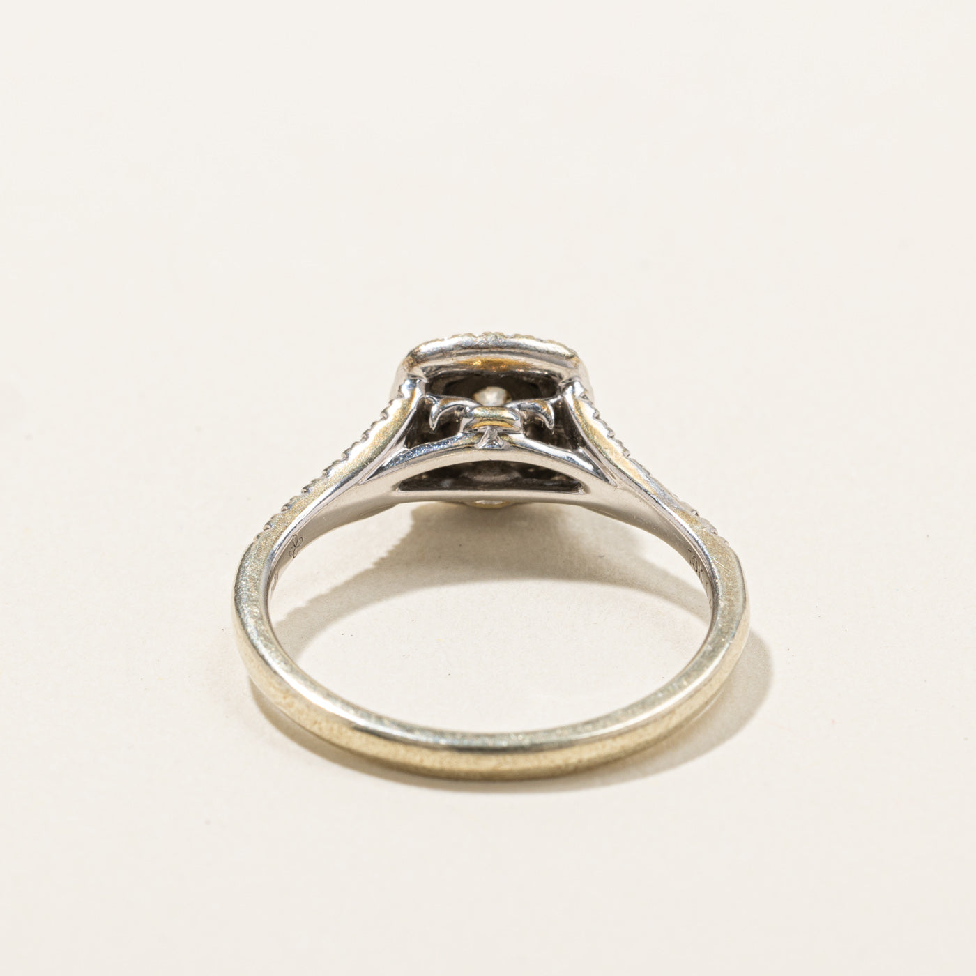 Halo Diamond Engagement Ring | 0.48ctw | SZ 7.25 |