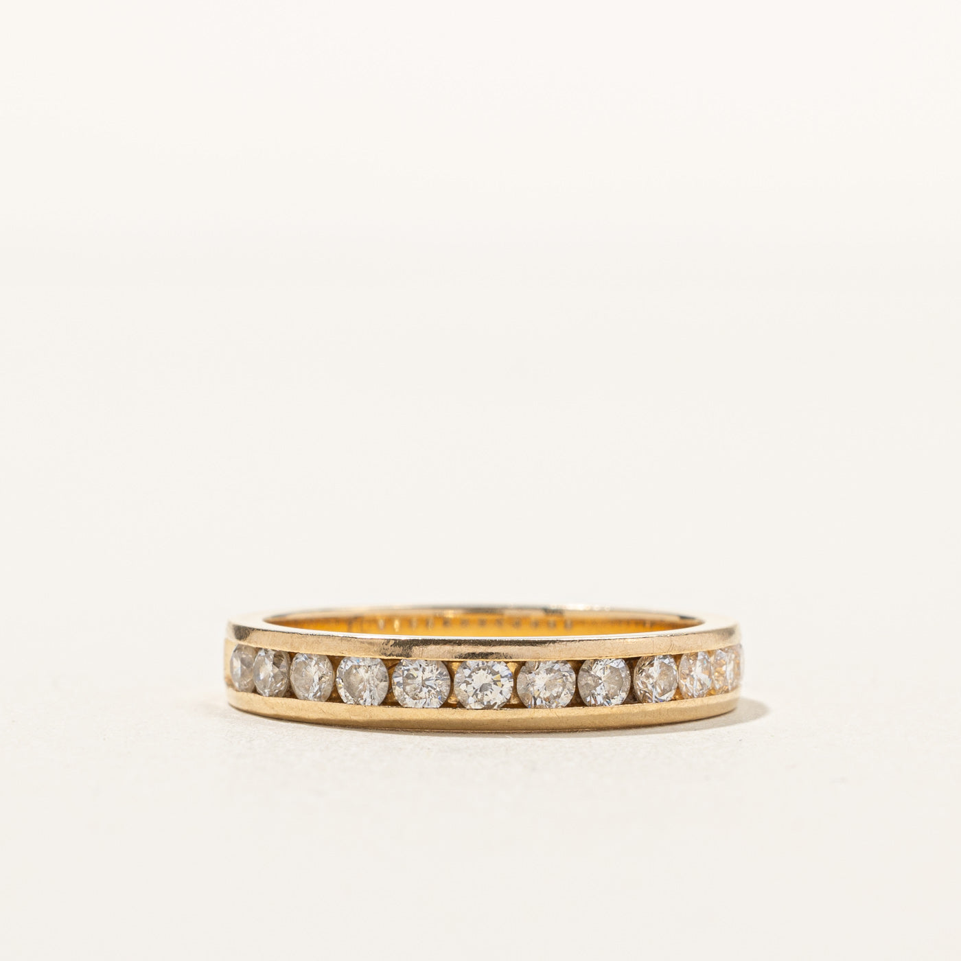 Alliance semi-éternité sertie de diamants en canal | 0,48 ct au total | Taille 7 |