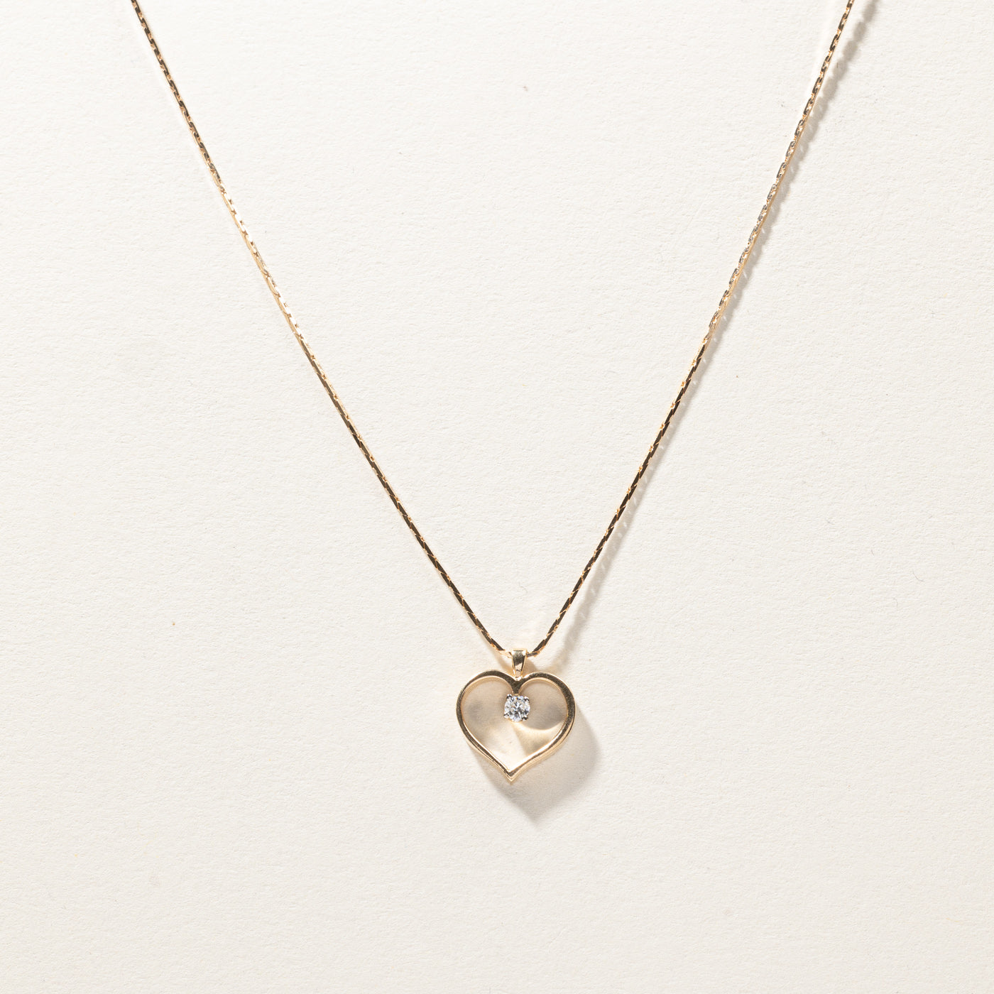 Diamond Heart Pendant Necklace | 0.14ct | 16"|