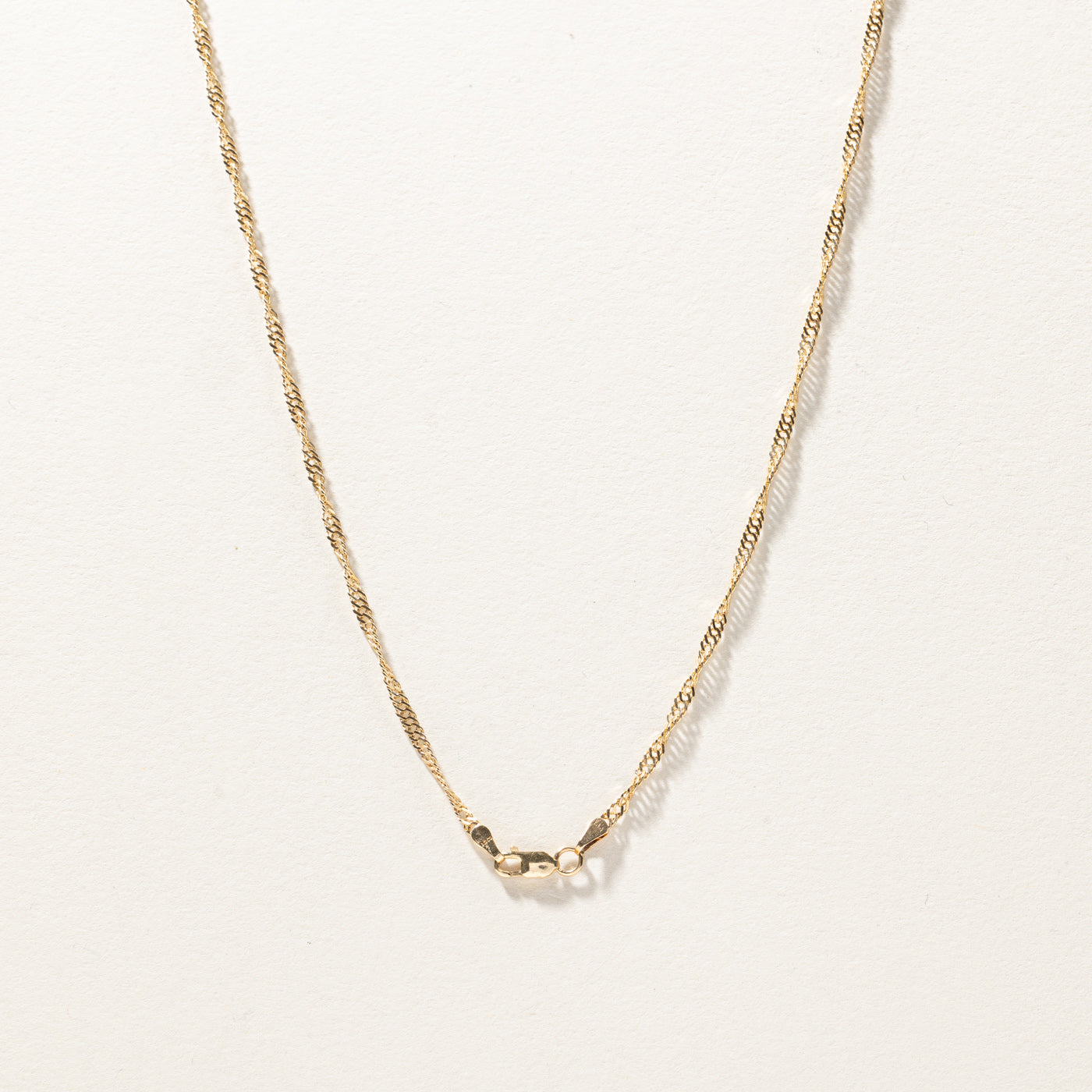 Three Stone Diamond Pendant Necklace | 0.70ctw | 18"|