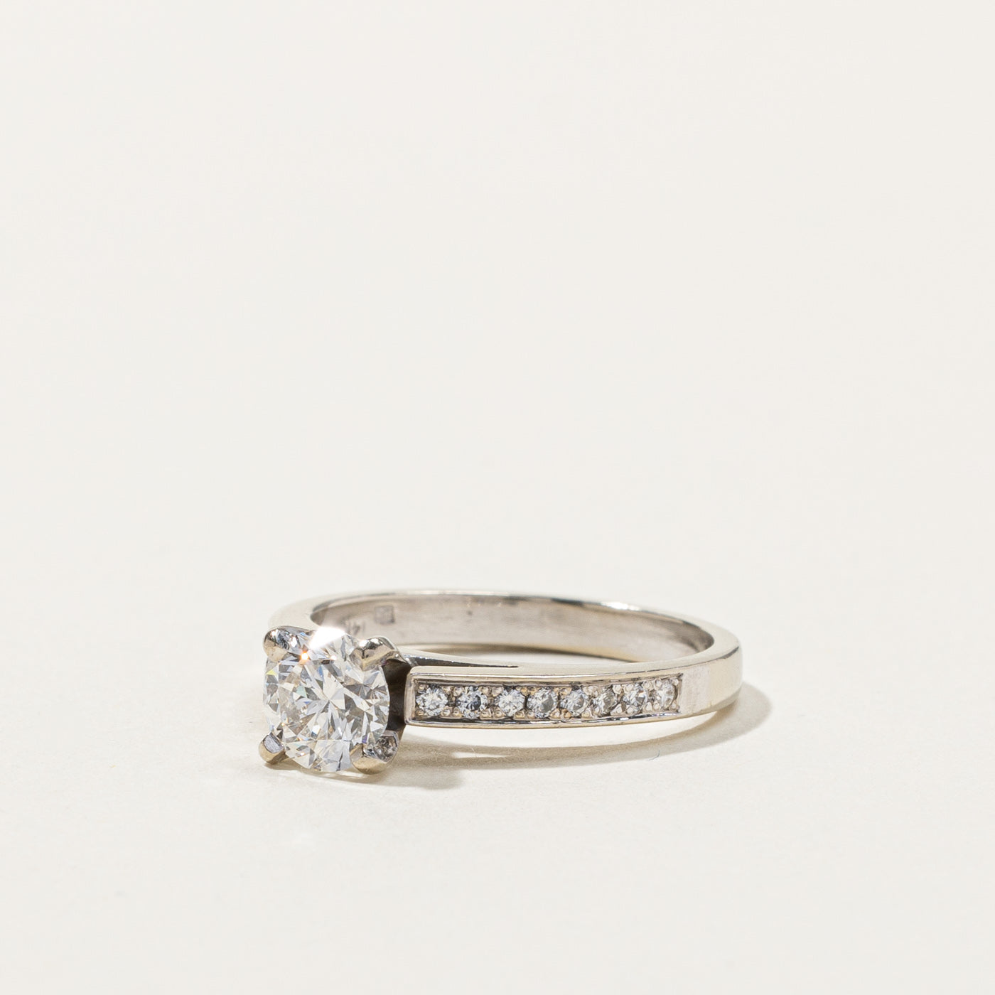 Solitaire with Accents Diamond Ring | 1.03ctw SI1 F | SZ 7 |