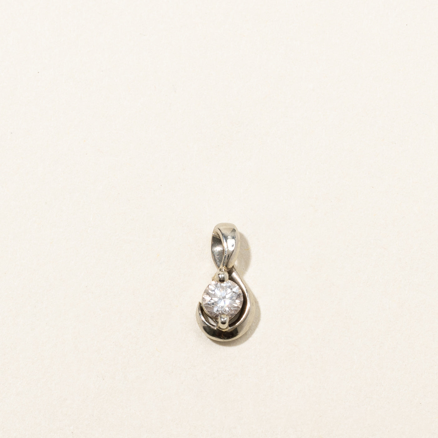 Solitaire Diamond Pendant | 0.26ct |