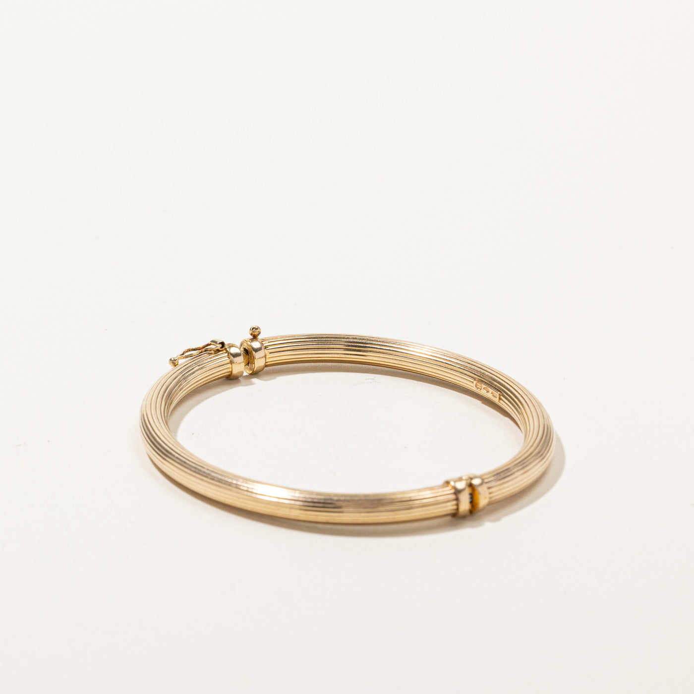 9k Gold Bangle | 7"|