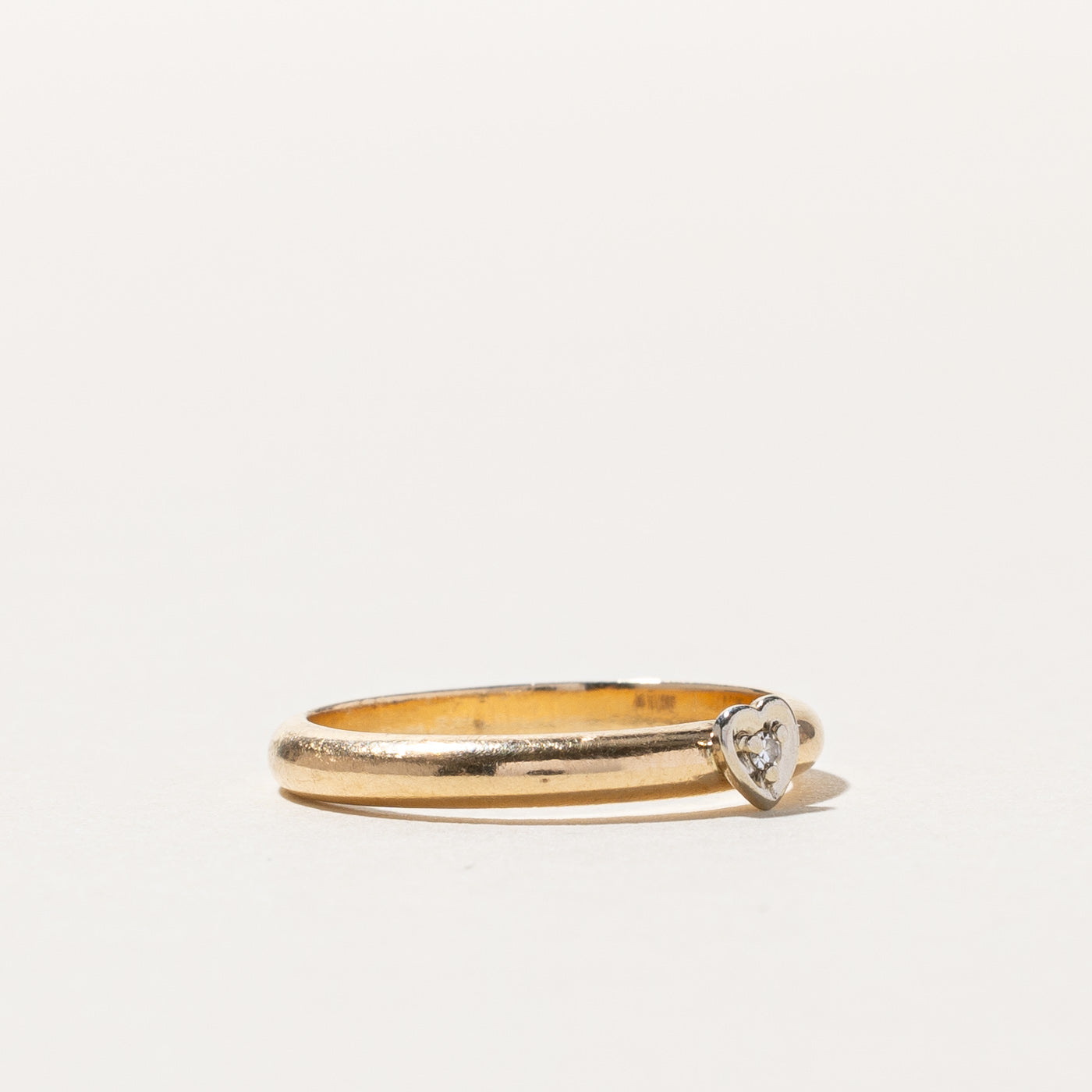 Solitaire Diamond Heart Gold Band | 0.01ct | SZ 6.5 |