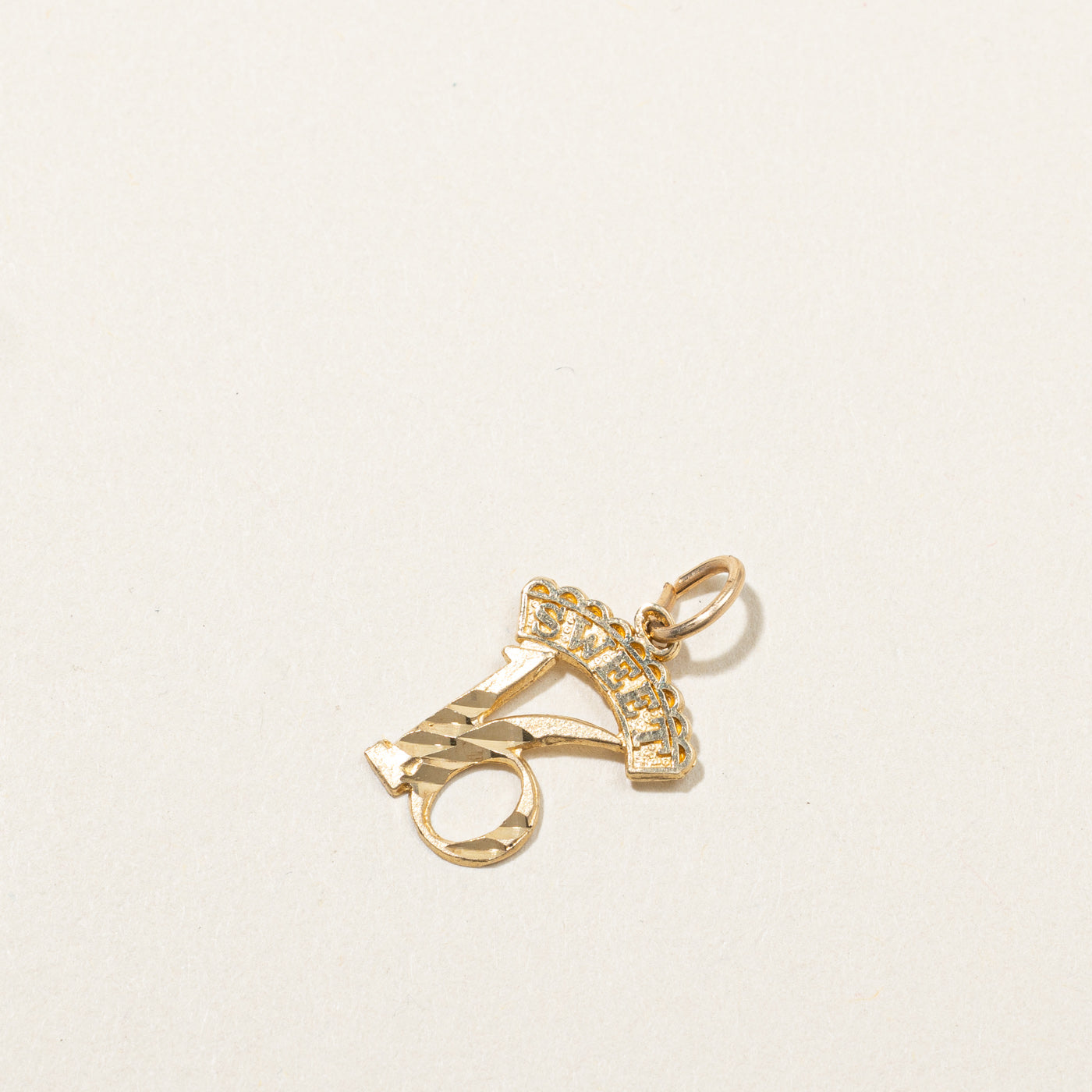 Sweet 16 Gold Pendant