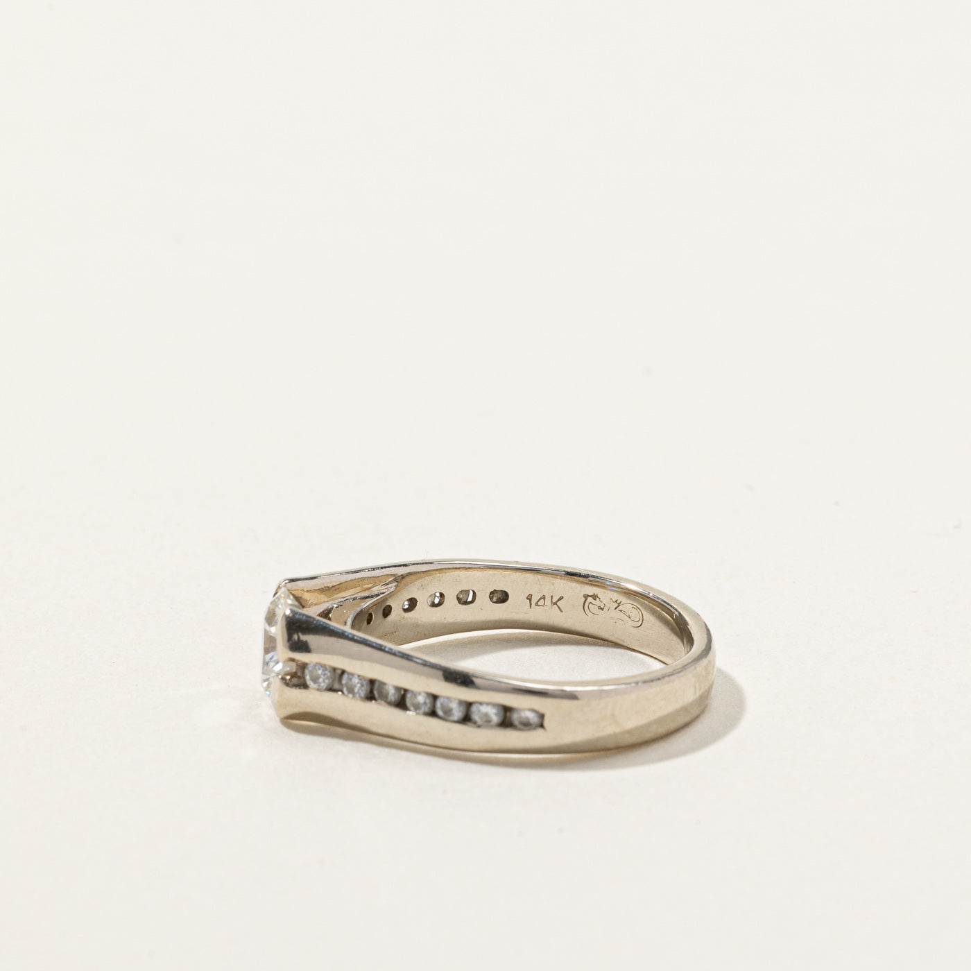 Channel Diamond Engagement Ring | 0.95ctw VS1 H | SZ 5.5 |