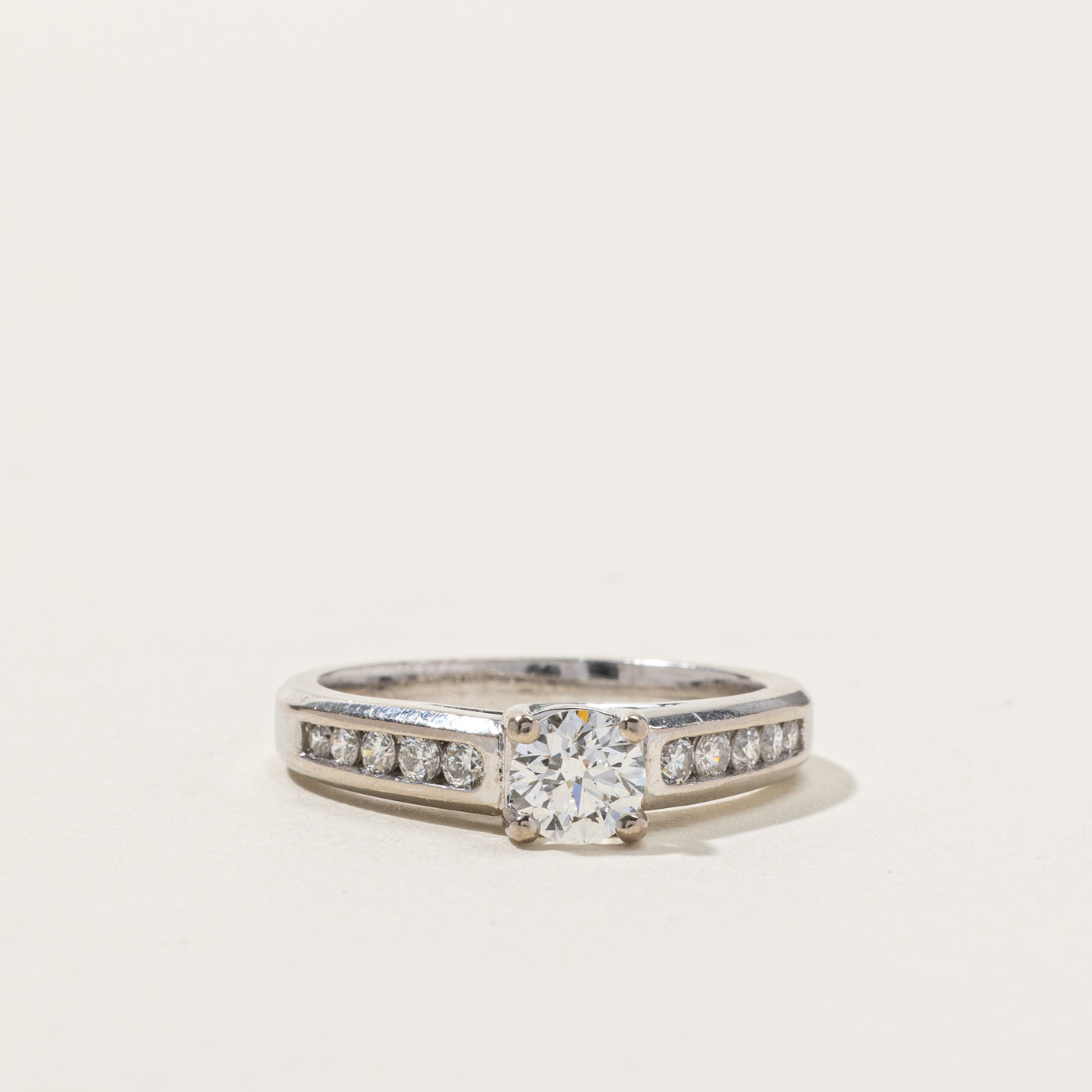 Solitaire with Accents Diamond Ring | 0.75ctw VS2 F | SZ 6.75 |
