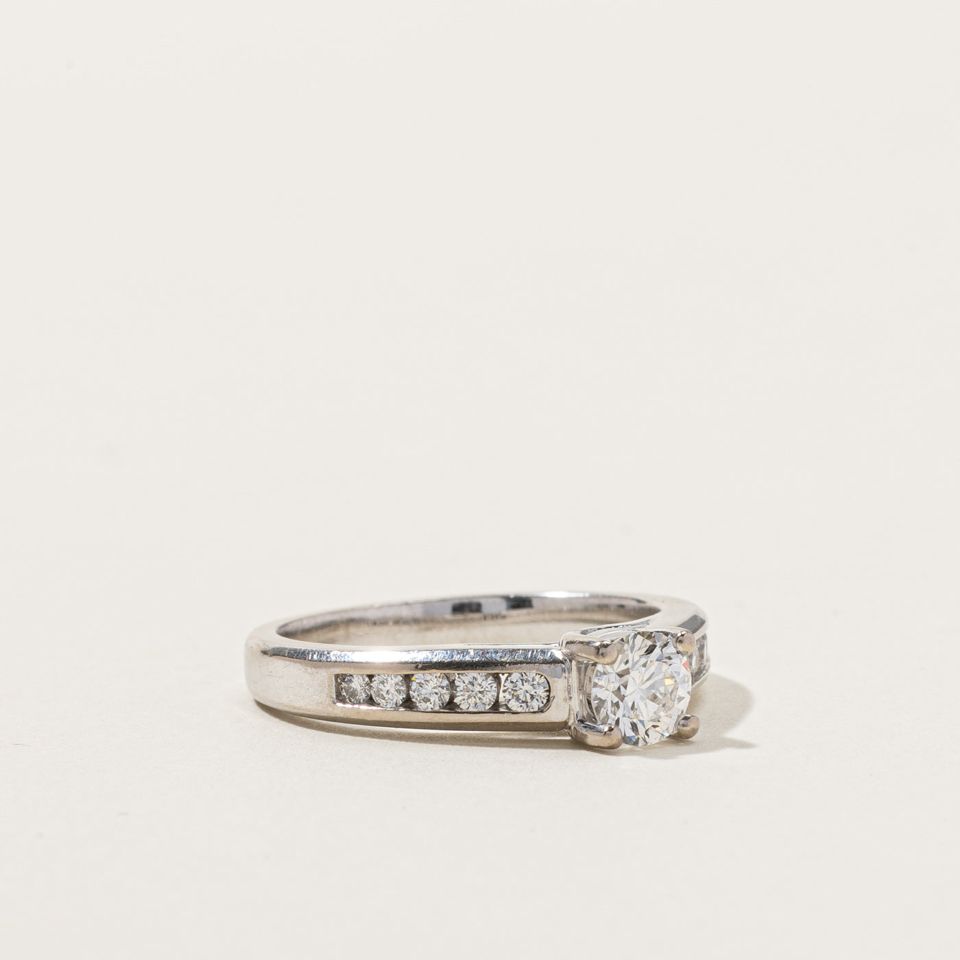 Solitaire with Accents Diamond Ring | 0.75ctw VS2 F | SZ 6.75 |