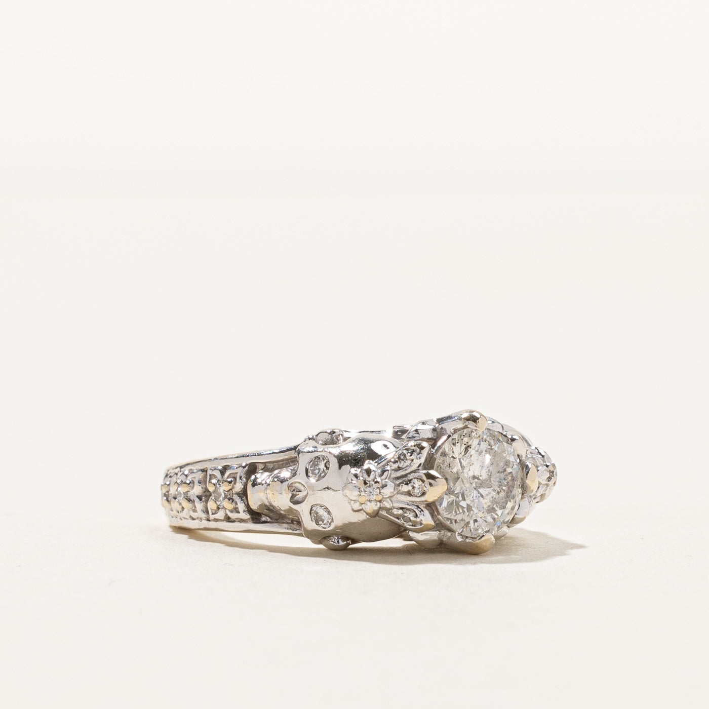 Bague tête de mort en diamant | 1,38 ct SI2 F | Taille 5,25 |