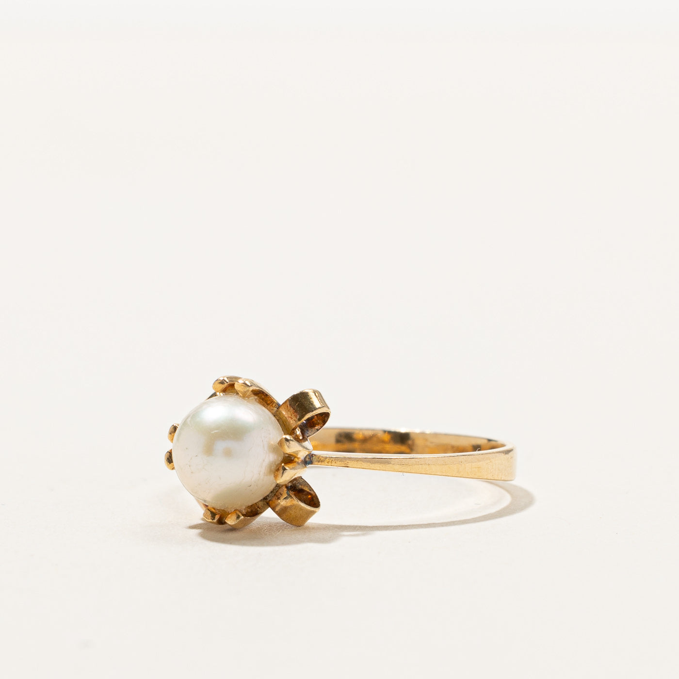 Solitaire Pearl Ring | SZ 8.5 |