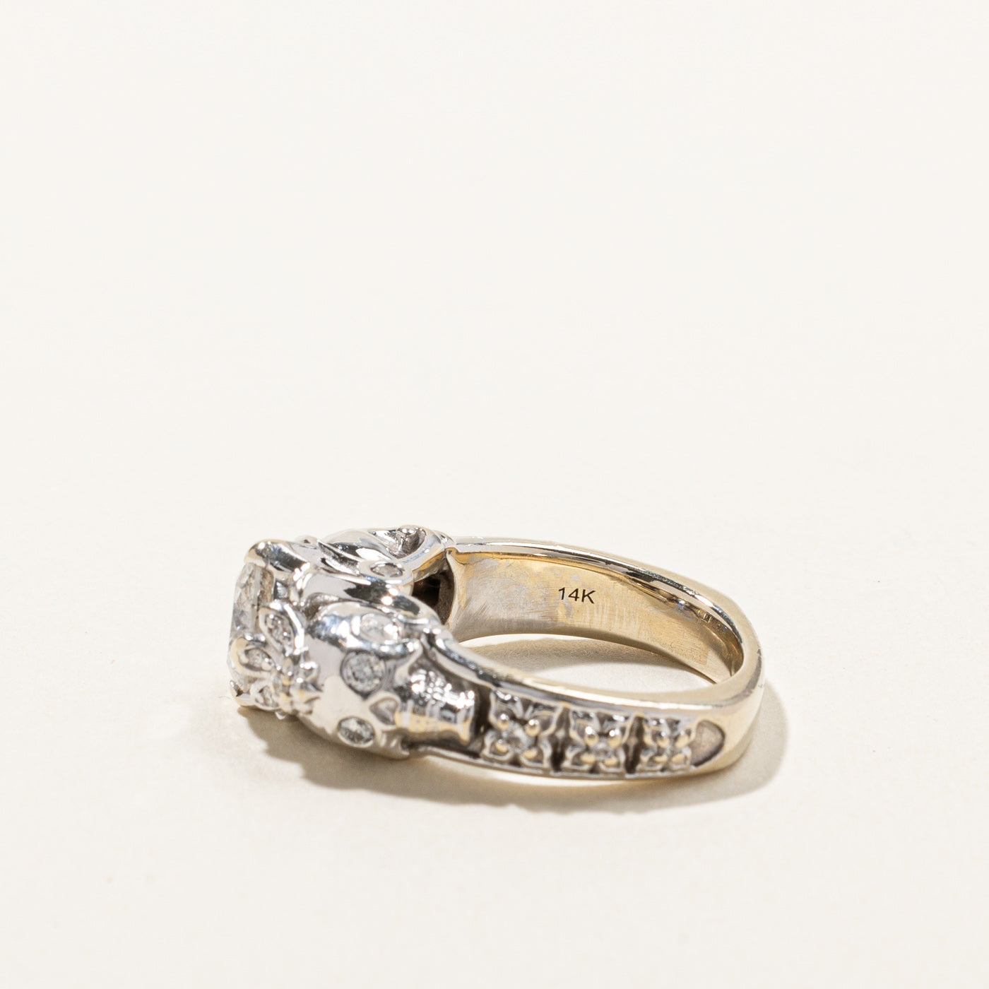 Bague tête de mort en diamant | 1,38 ct SI2 F | Taille 5,25 |