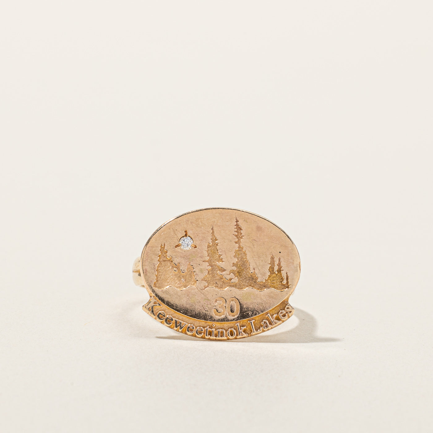 Bague en or « Lacs Keeweetinok » | 0,02 ct | Taille 7,75 |