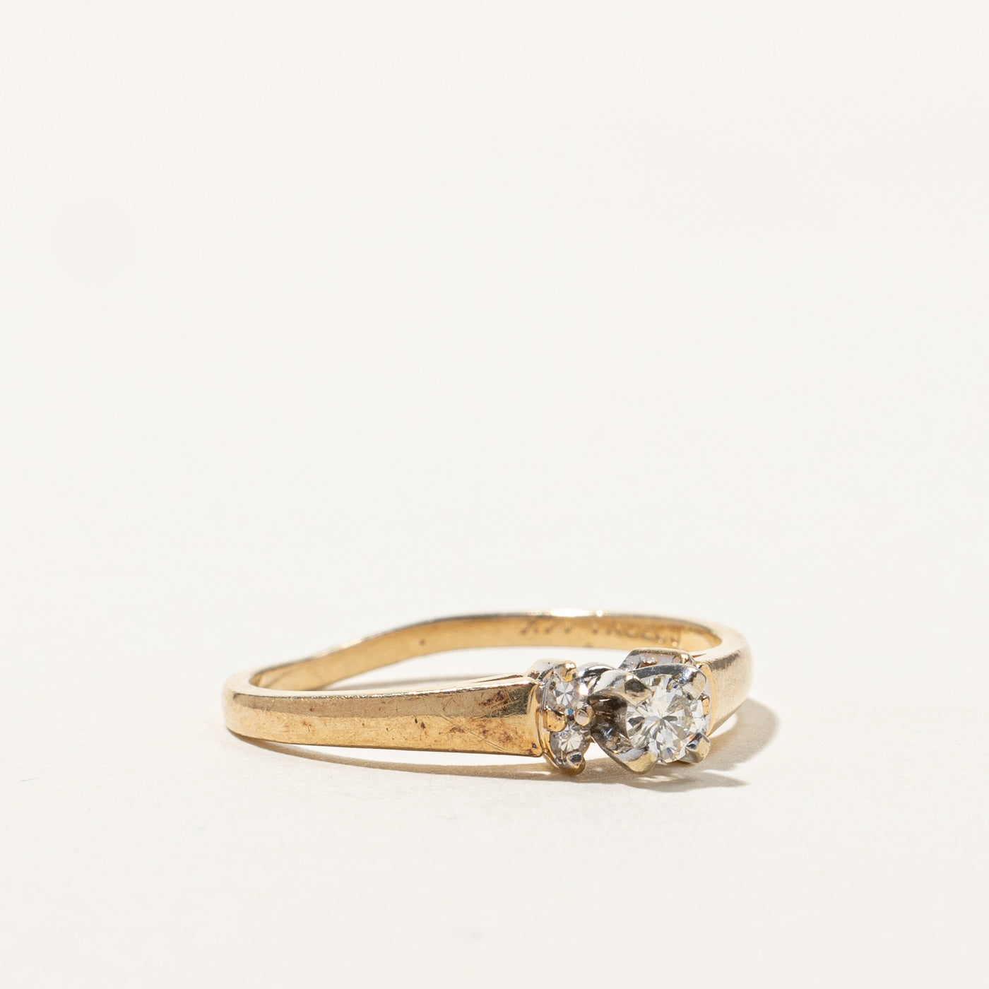 Prong Set Diamond Ring | 0.18ctw | SZ 7.25 |
