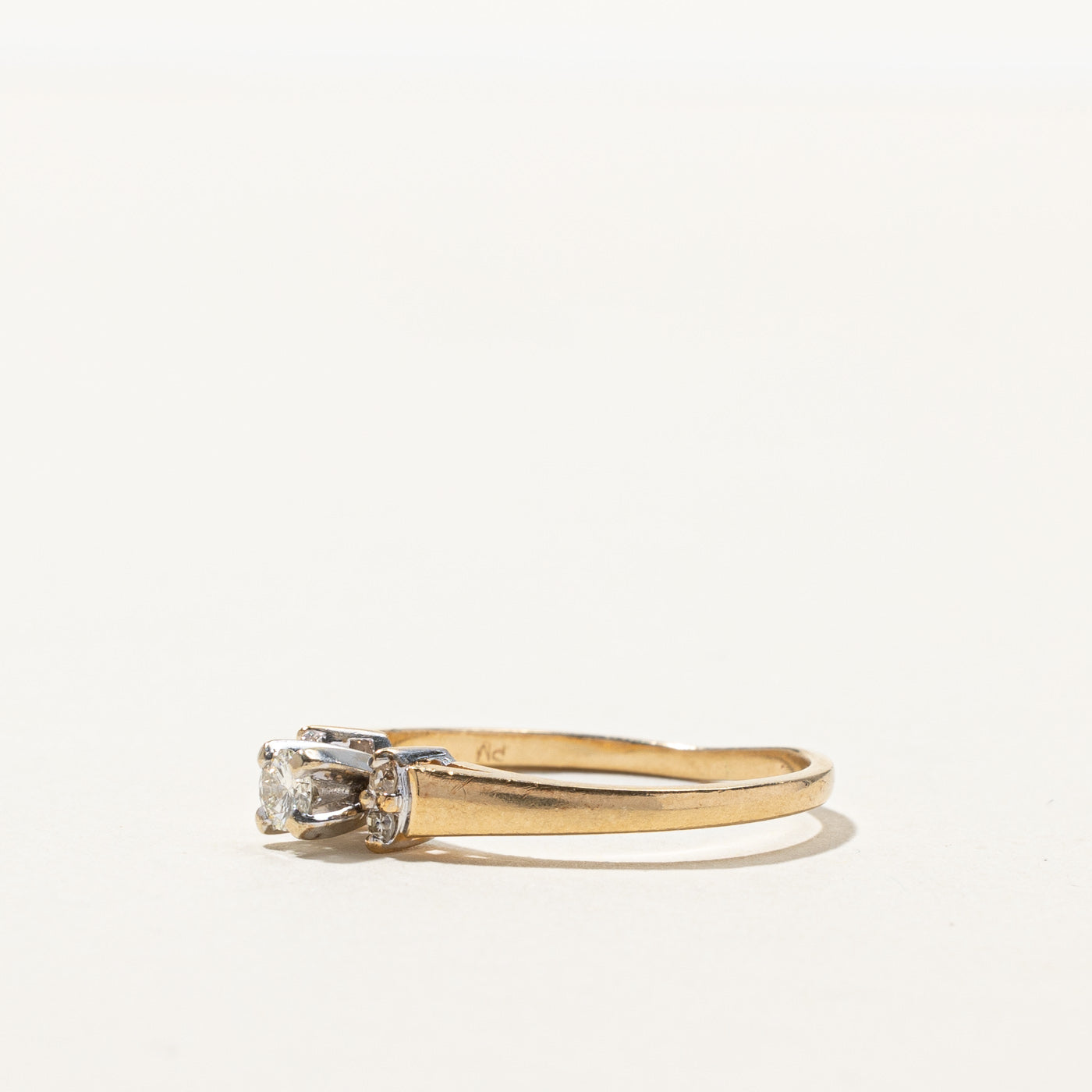 Prong Set Diamond Ring | 0.18ctw | SZ 7.25 |