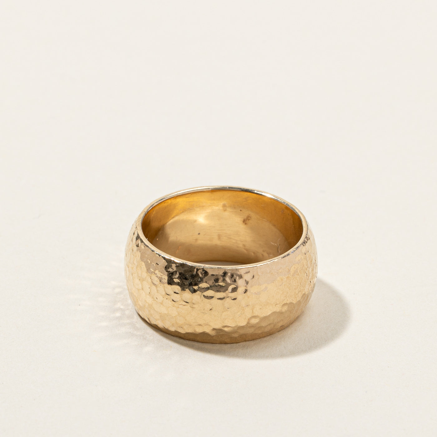 Hammered Textured Gold Band | SZ 7.25 |