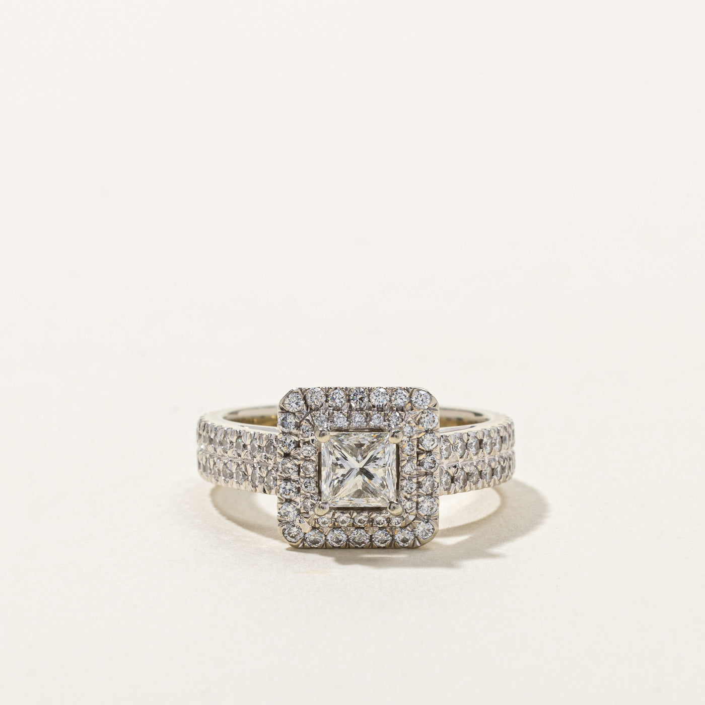Halo Diamond Engagement Ring | 1.24ctw | SZ 7 |