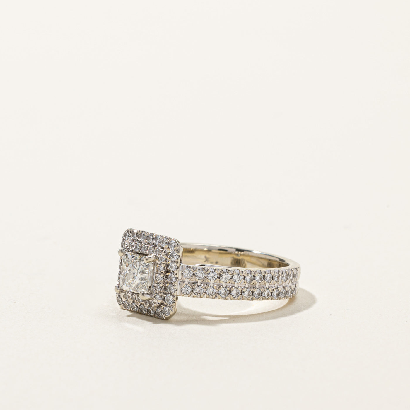 Halo Diamond Engagement Ring | 1.24ctw | SZ 7 |