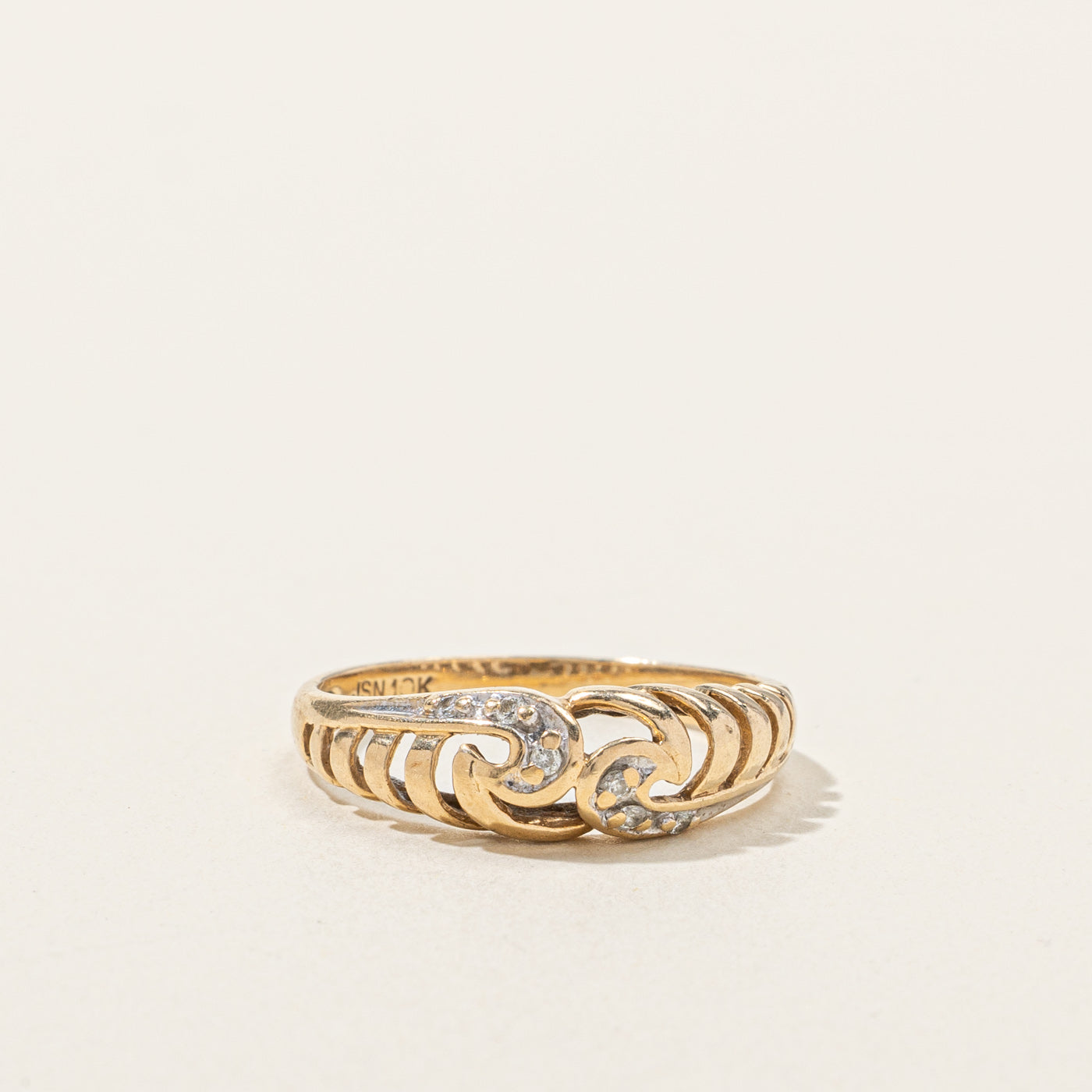 Textured Diamond Ring | 0.04ctw | SZ 6.5 |