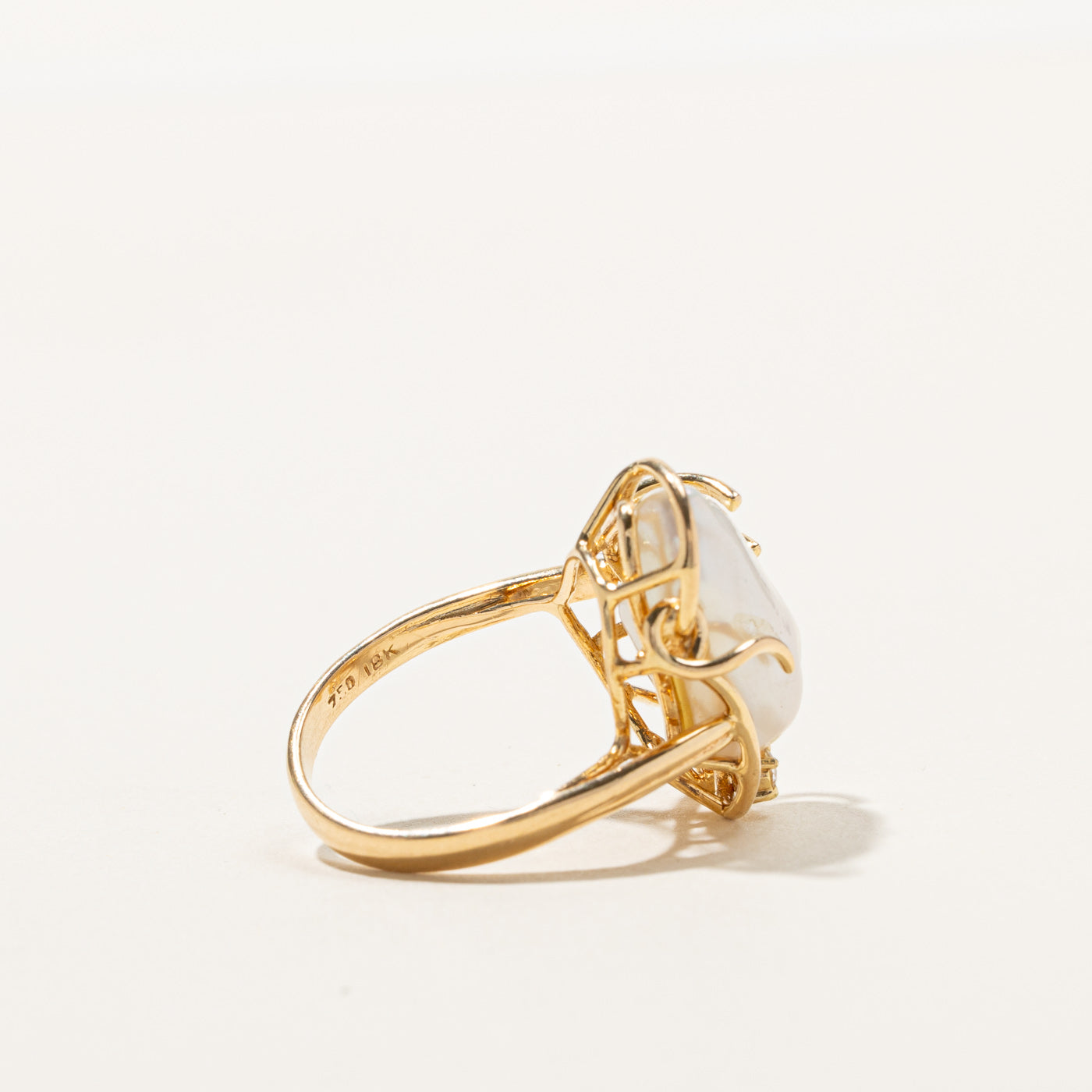 Baroque Pearl & Diamond Ring | 0.08ctw | SZ 5.25 |