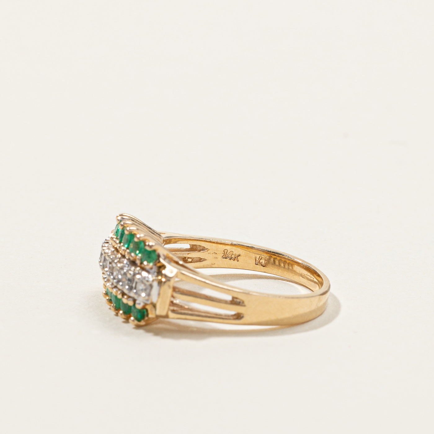 Cluster Set Diamond & Emerald Ring | 0.24ctw | 0.14ctw | SZ 6 |