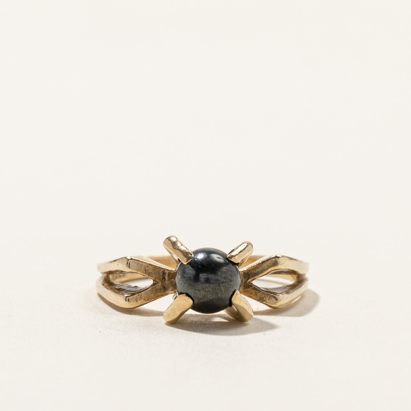 Hematite Gold Ring | SZ 5.5 |