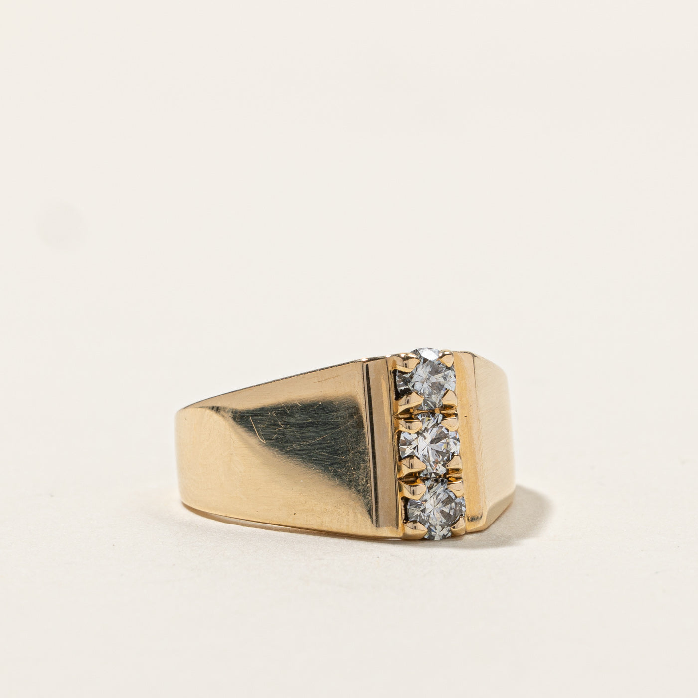 Three Stone Diamond Ring | 0.29ctw | SZ 6.5 |