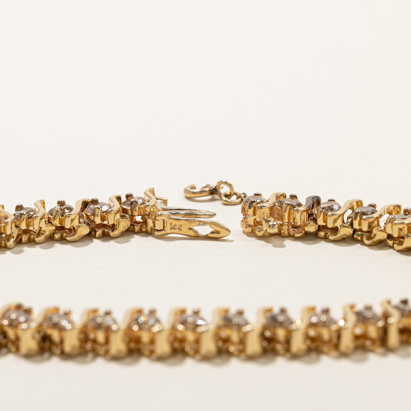 Diamond Tennis Bracelet | 4.20ctw | 8" |