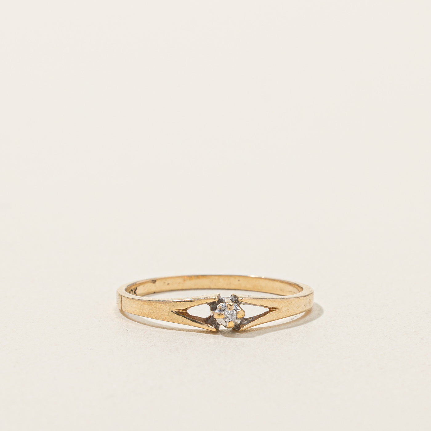 Bague en diamant | 0,01 ct | Taille 6 |