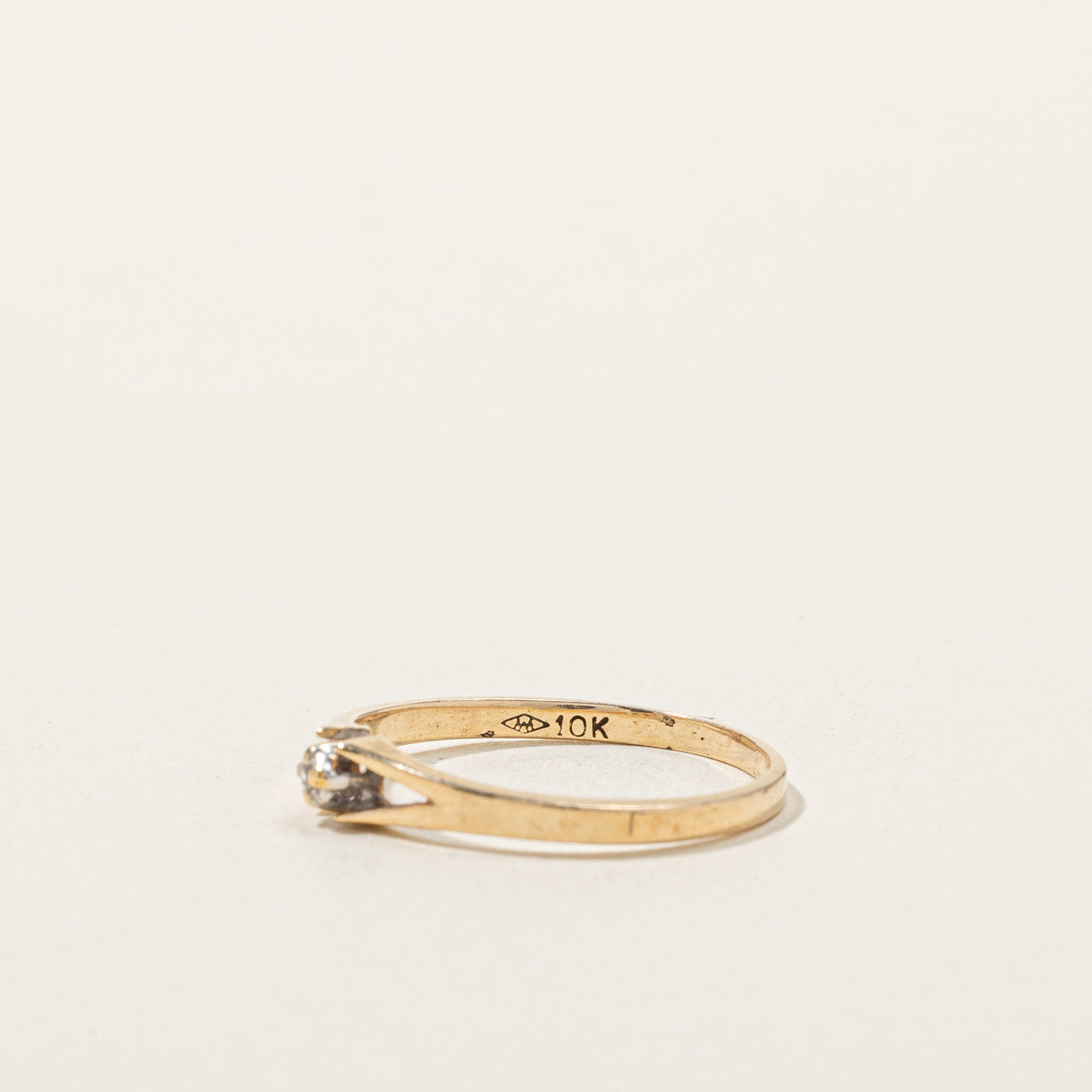 Bague en diamant | 0,01 ct | Taille 6 |