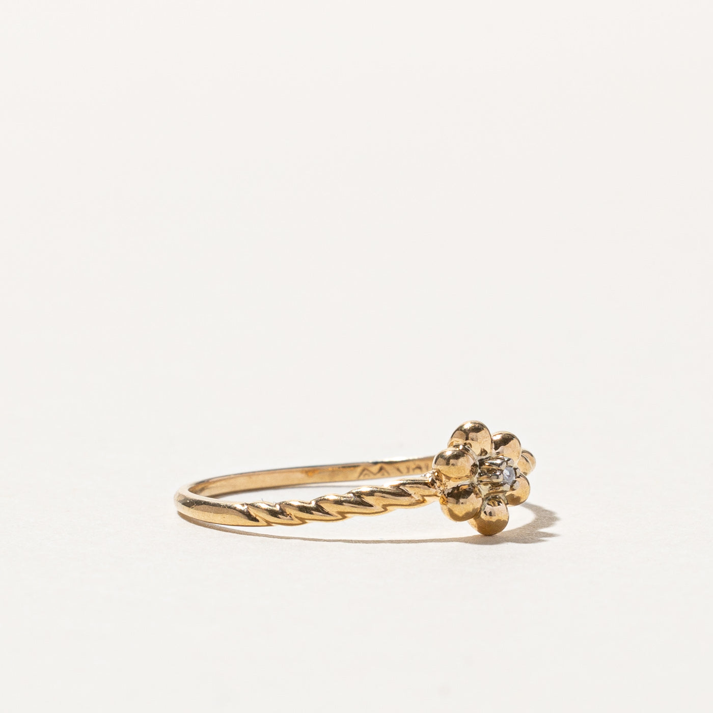 Diamond Flower Ring | 0.01ct | SZ 8 |