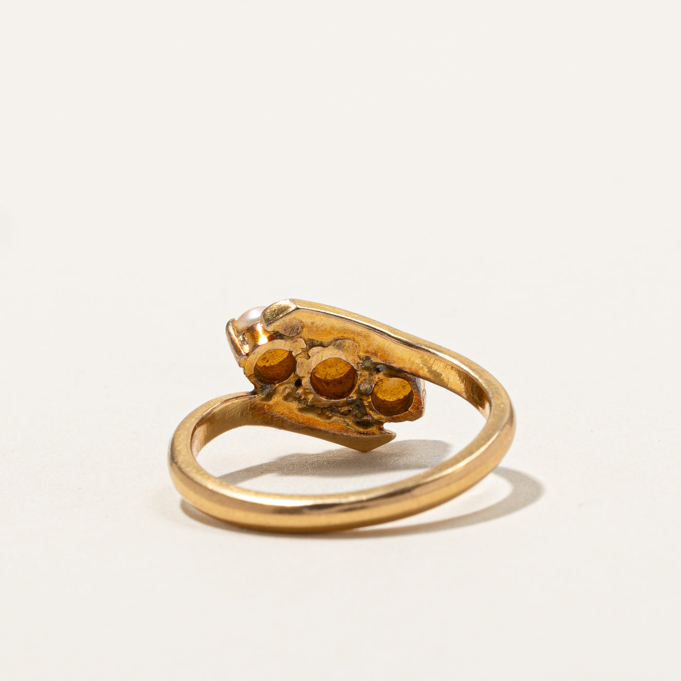 Three Stone Pearl Ring | SZ 7.5 |