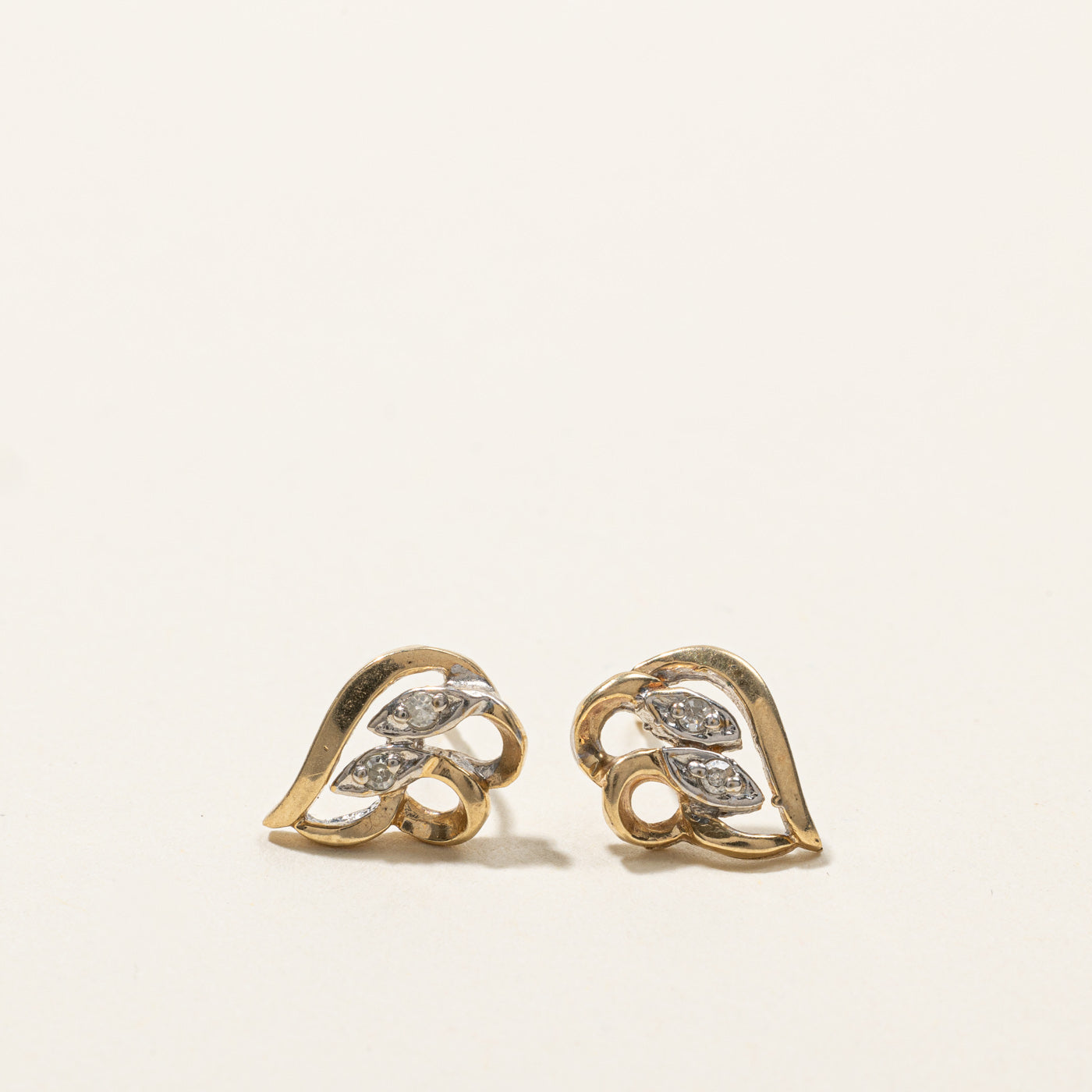 Diamond Textured Studs | 0.04ctw |
