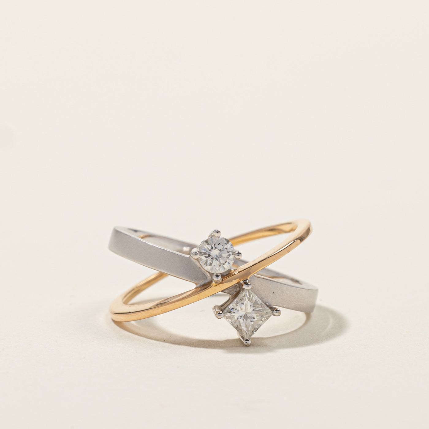 Crossover Diamond Ring | 0.42ctw | SZ 6.5 |