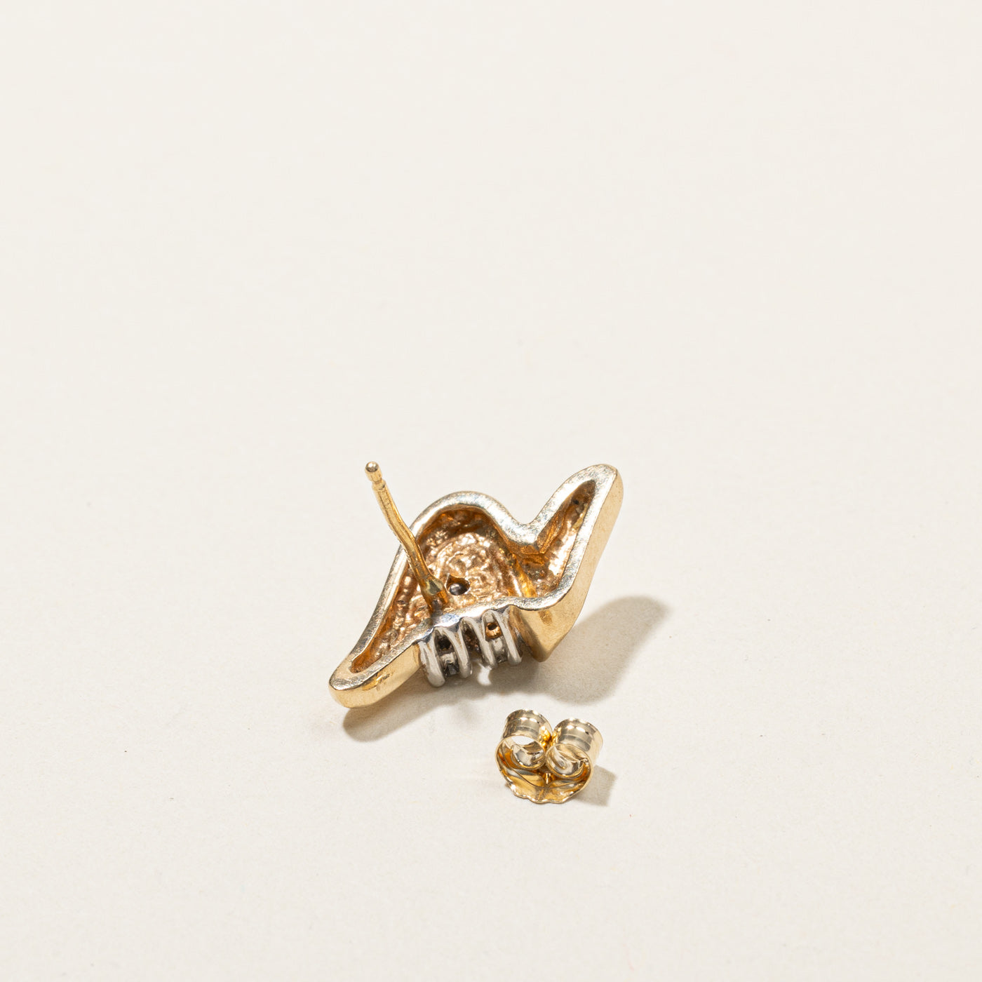 Diamond Swirl Earrings | 0.16ctw |