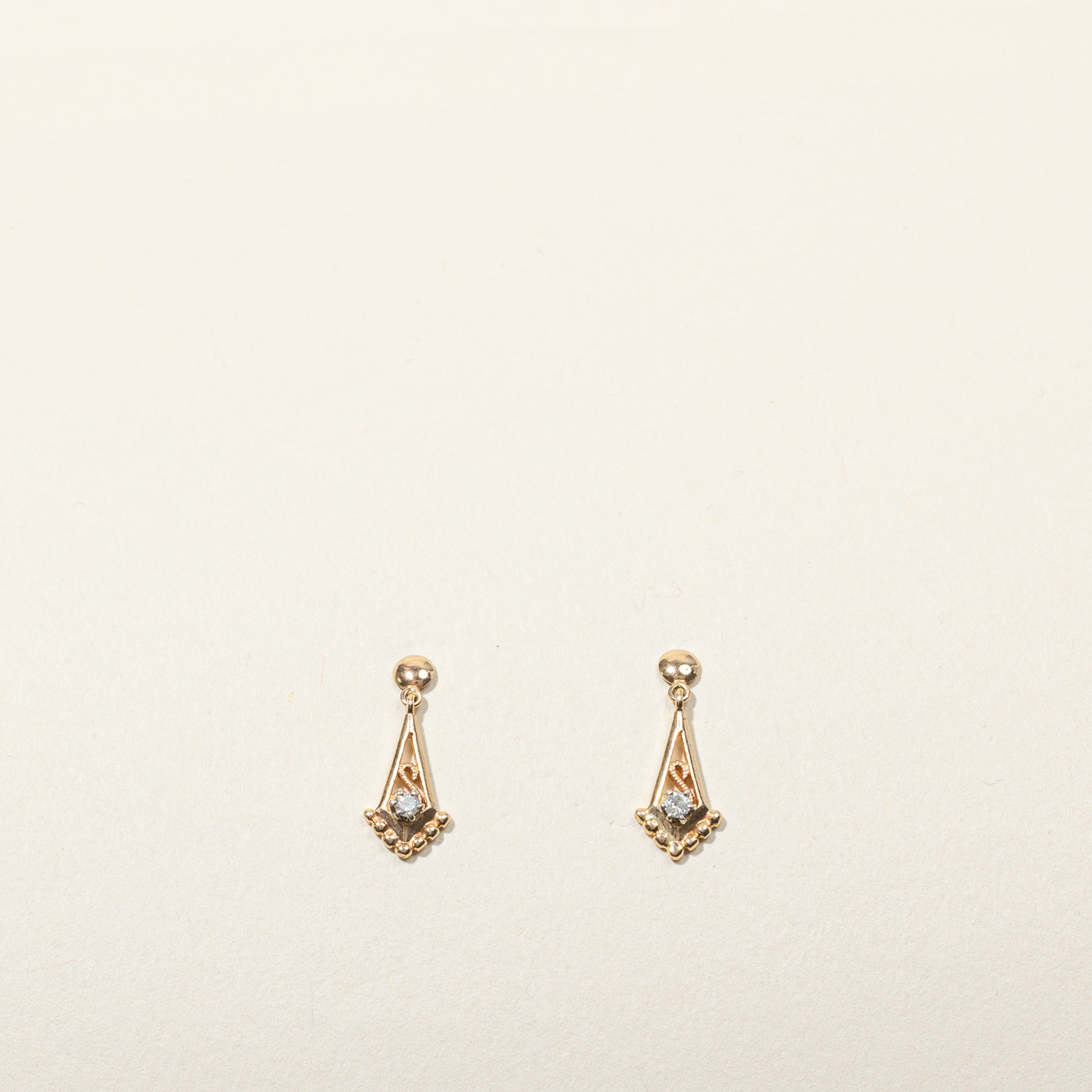 Boucles d'oreilles pendantes en diamants | 0,08 ct |