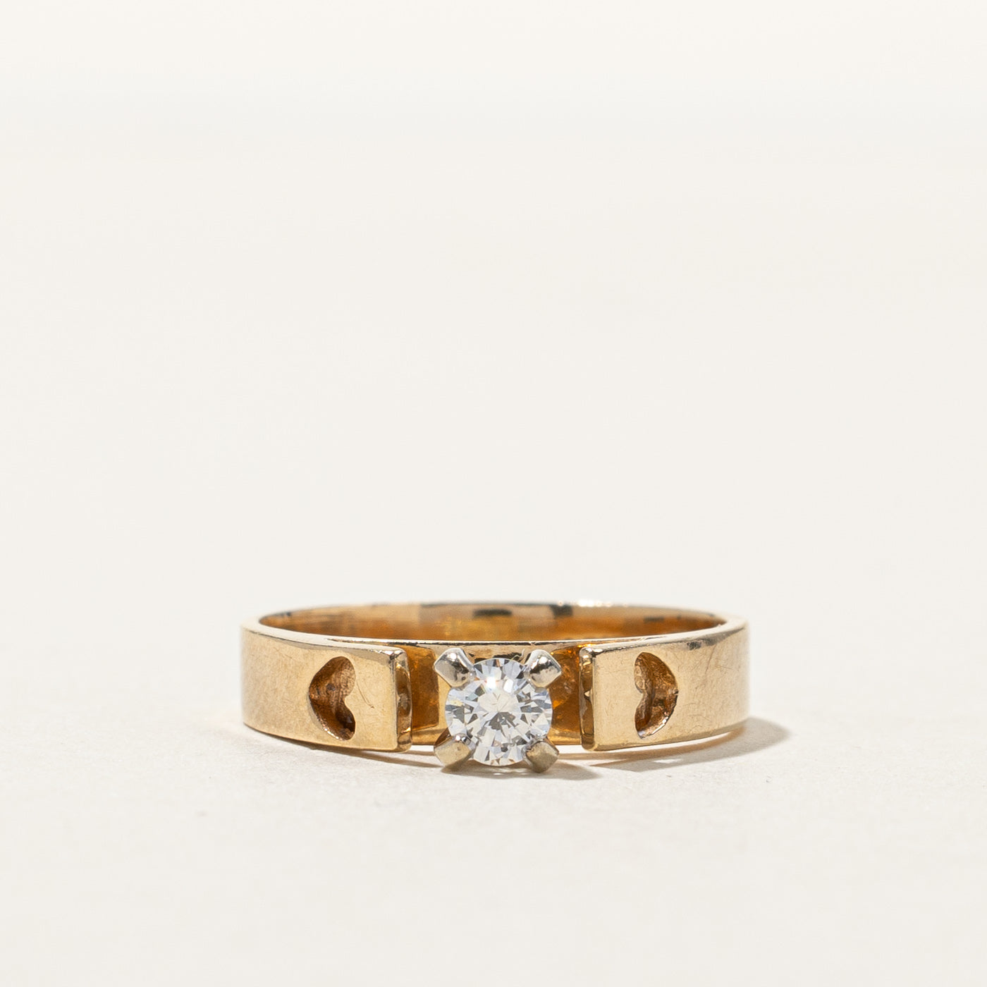 Solitaire Diamond Ring | 0.13ct | SZ 4 |