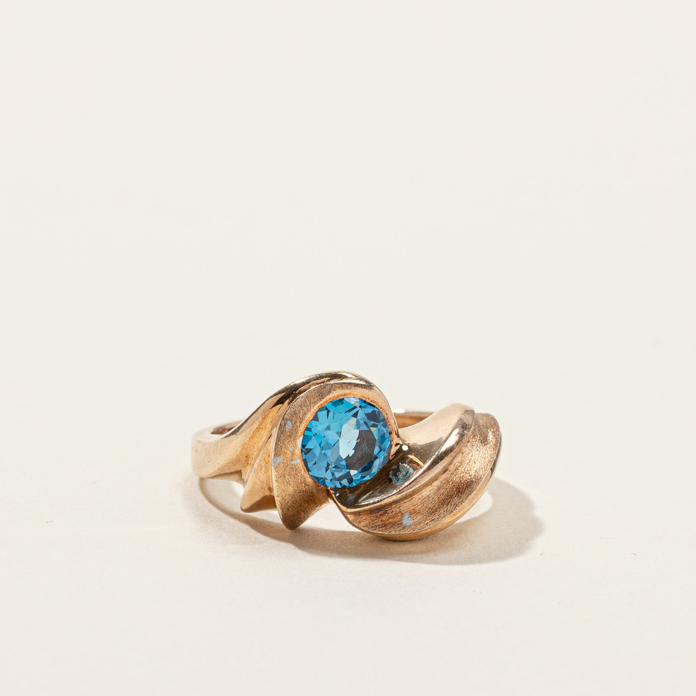 Bypass Topaz Ring | 0.85ct | SZ 6.75 |