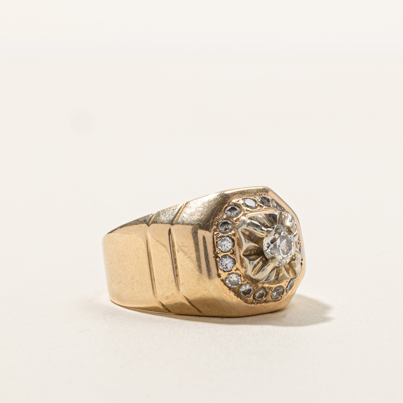Claw Set Diamond Ring | 0.72ctw | SZ 8 |